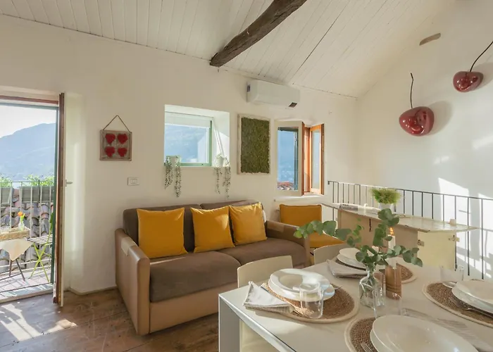 The Nest By By Rent Appartement Blevio